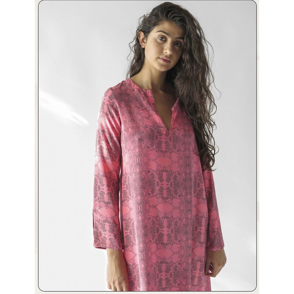 Pink Patterned Midi Dress - Brand: - Picture 3 of 10